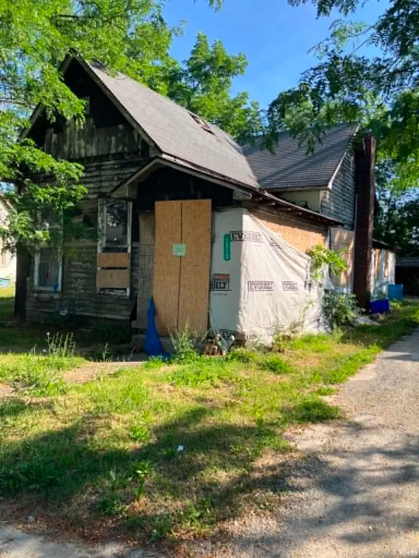 1512 Ohio Avenue, Anderson, IN 46016