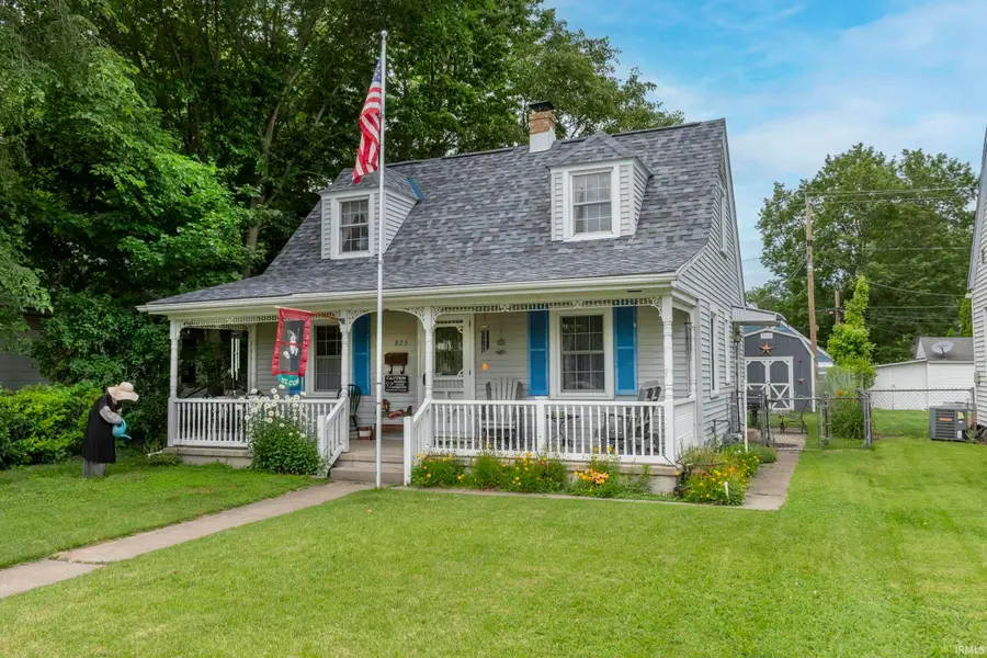 825 E Donmoyer Avenue, South Bend, IN 46614 - #2