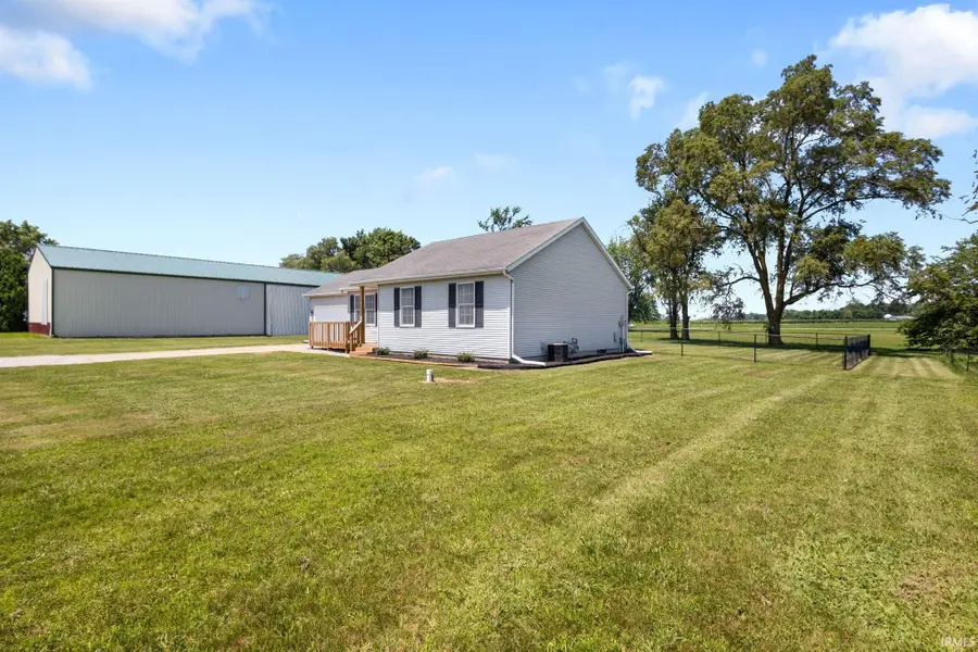 7095 E Us Highway 20, New Carlisle, IN 46552 - #2