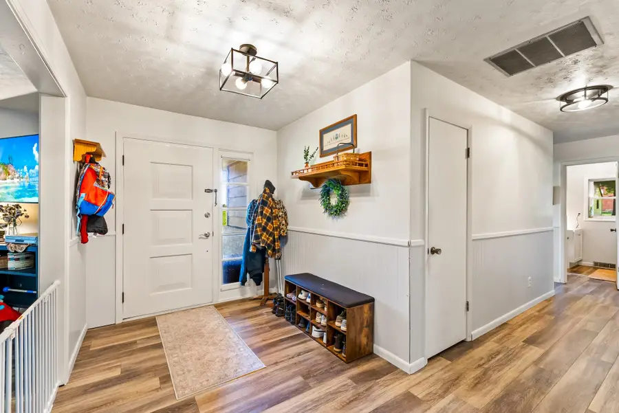 2653 W 200 S, Warsaw, IN 46580 - #3