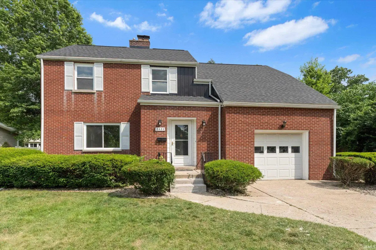 2420 S Twyckenham Drive, South Bend, IN 46614 - #1