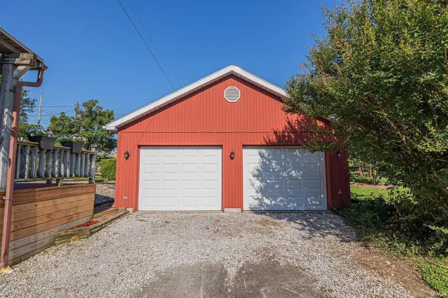 216 N Jackson Street, Huntingburg, IN 47542 - #2
