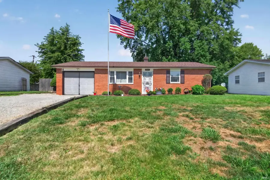 5405 Menomonee Drive, Kokomo, IN 46902 - #2
