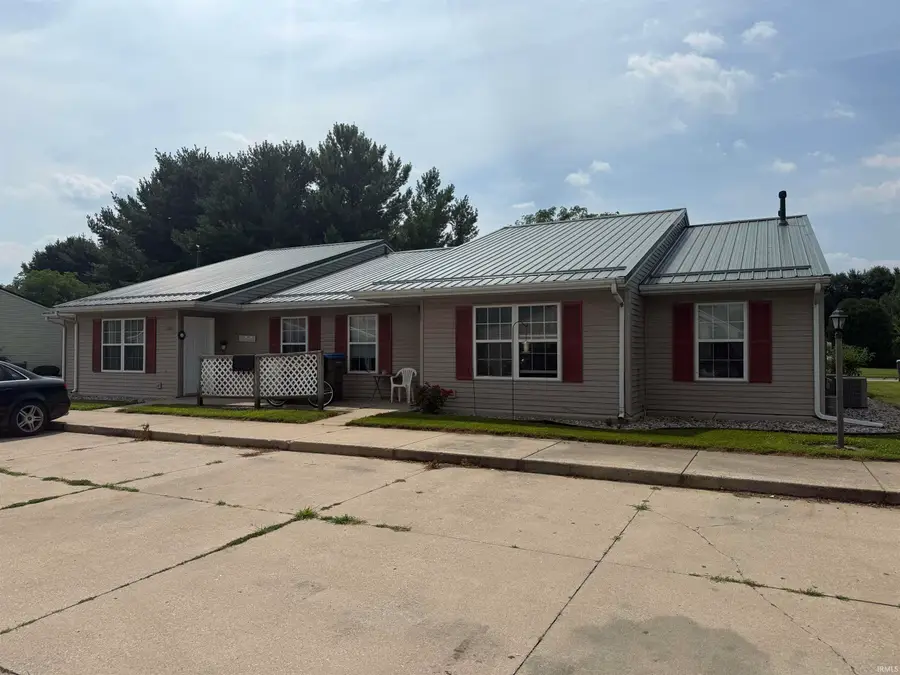 210/218 S Silverwood Lane, Goshen, IN 46526 - #3