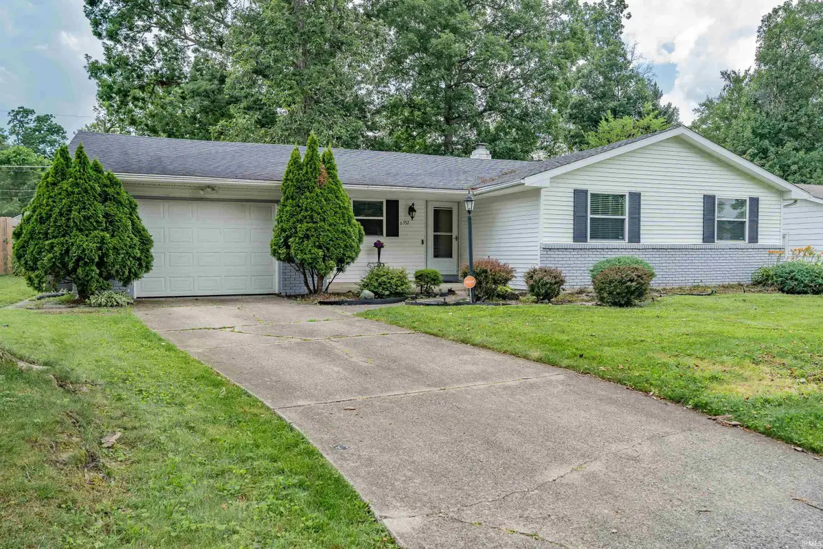 6332 Holgate Drive, Fort Wayne, IN 46816 - #1