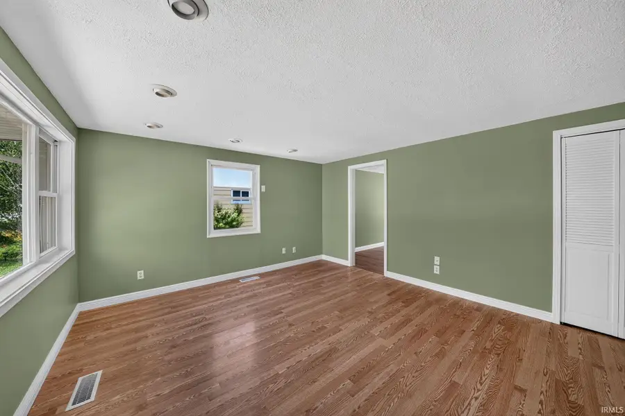 602 W Elm Street, New Carlisle, IN 46552 - #2