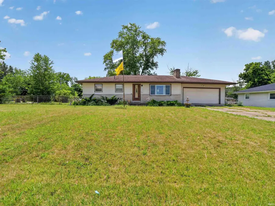 5336 Ann Hackley Road, Fort Wayne, IN 46835 - #2