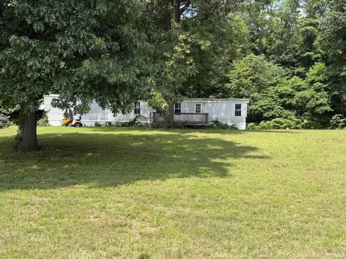 7720 W County Line Road, Grovertown, IN 46531 - #1