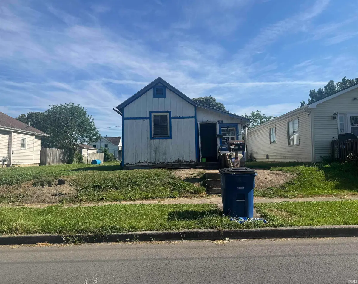 1613 W Jeffras Avenue, Marion, IN 46952 - #1