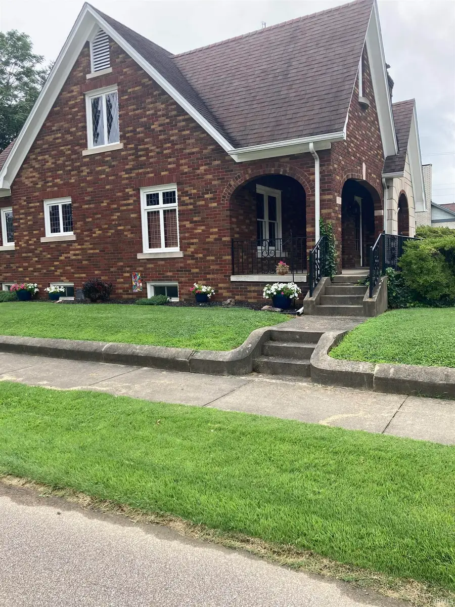 227 E Monroe Street, Princeton, IN 47670 - #2