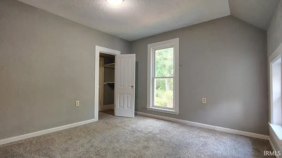 520 Virginia Avenue, Elkhart, IN 46516 - #3