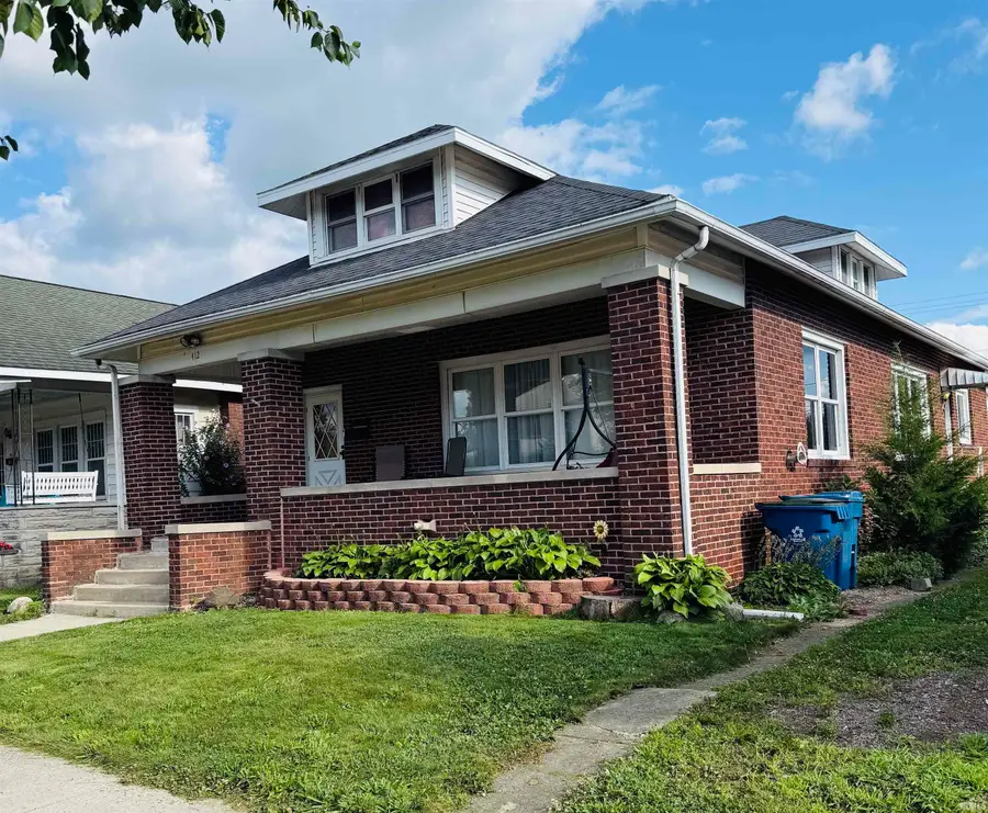 412 W Plymouth Street, Bremen, IN 46506 - #2
