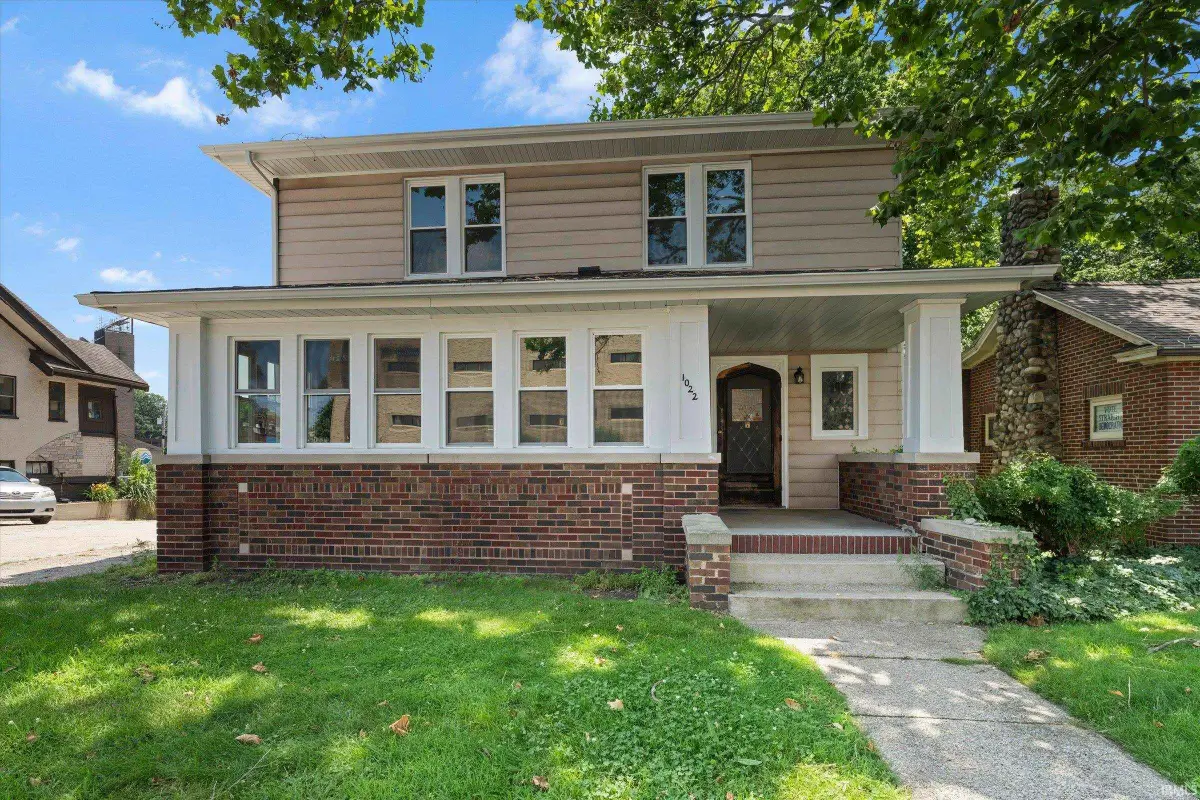 1022 E Colfax Avenue, South Bend, IN 46617 - #1