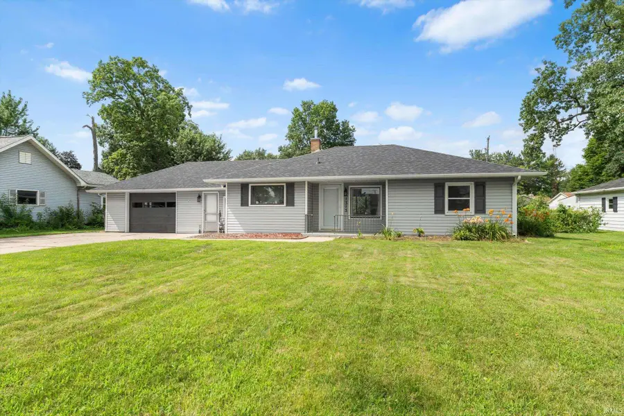 1313 E Douglas Street, Goshen, IN 46528 - #2