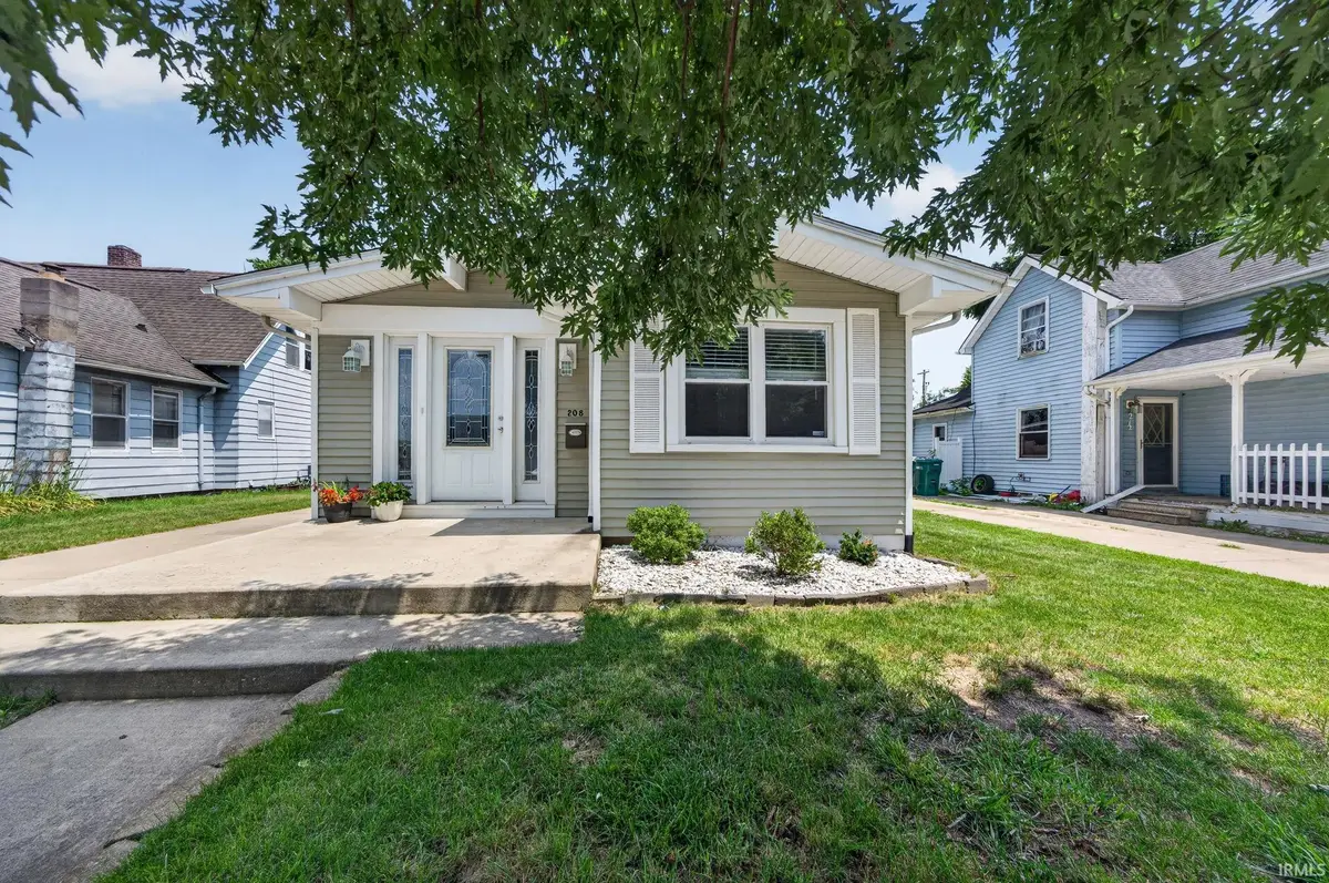 208 S Virgil Street, Mishawaka, IN 46544 - #1