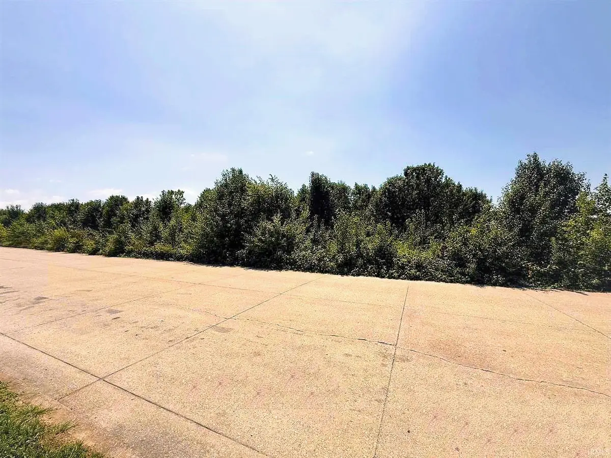 12583 S Northgate Drive, Haubstadt, IN 47639 - #1