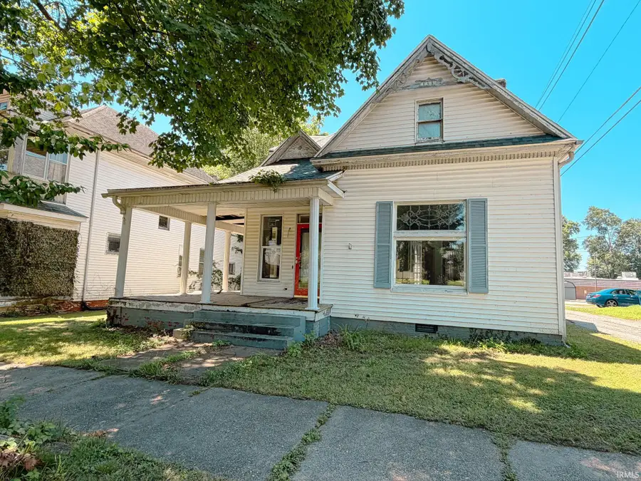 714 N Cherry Street, Mount Carmel, IL 62863 - #2