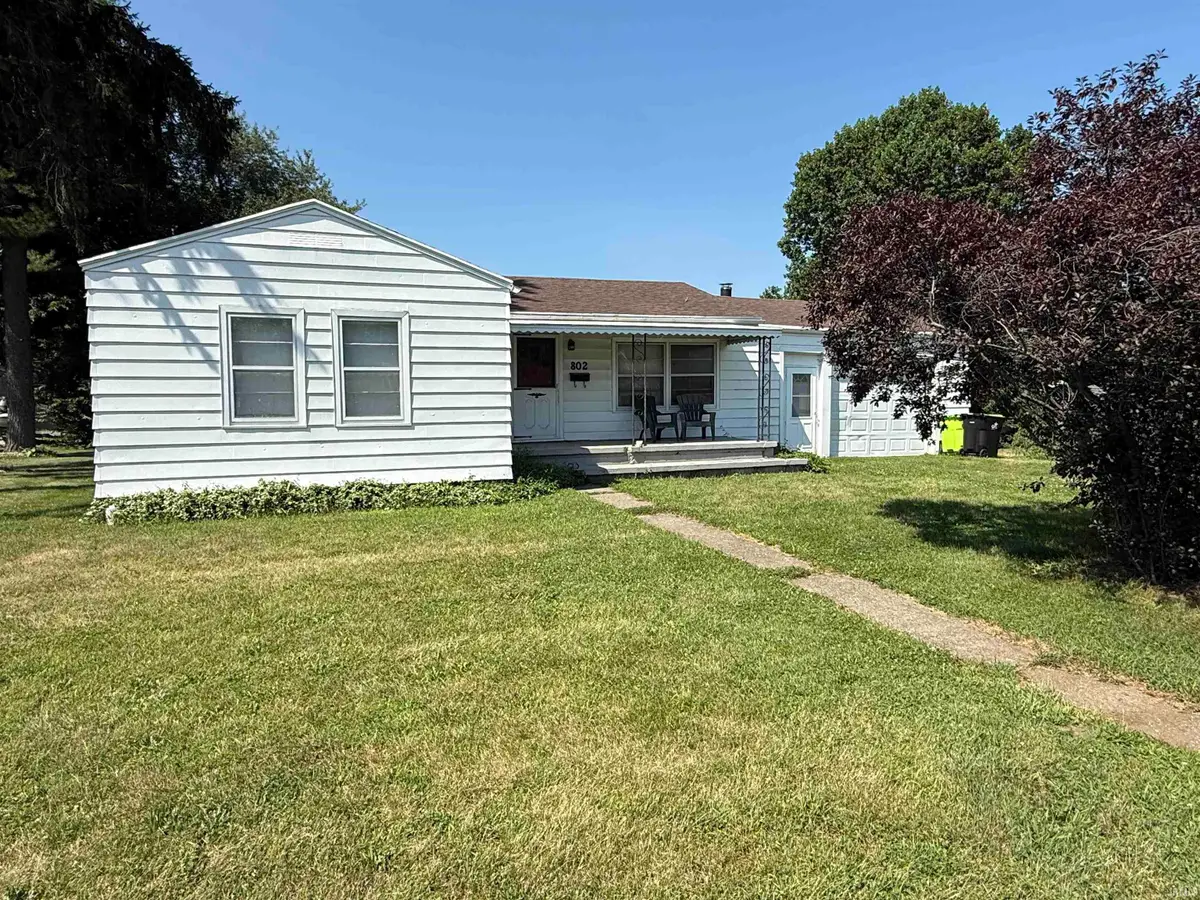 802 Biddle Street, Logansport, IN 46947 - #1