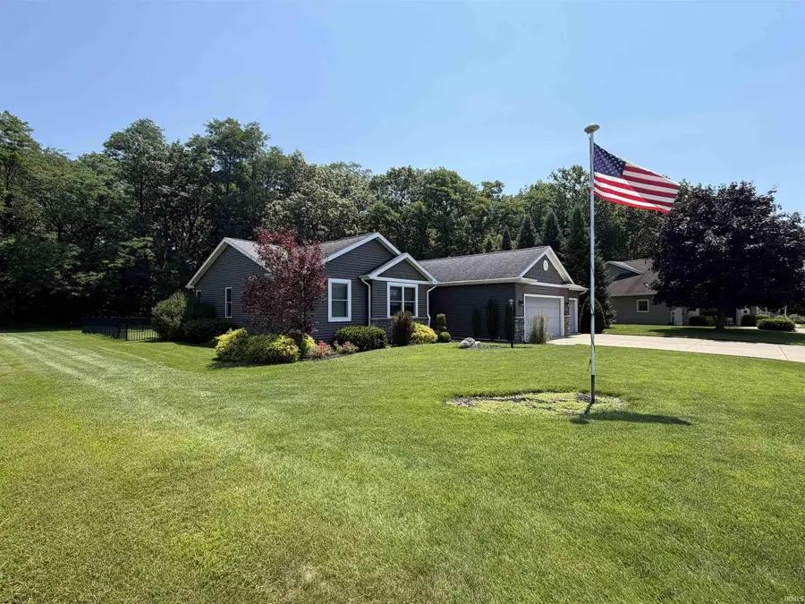 53560 Baltimore Oriole Drive, Bristol, IN 46507 - #2
