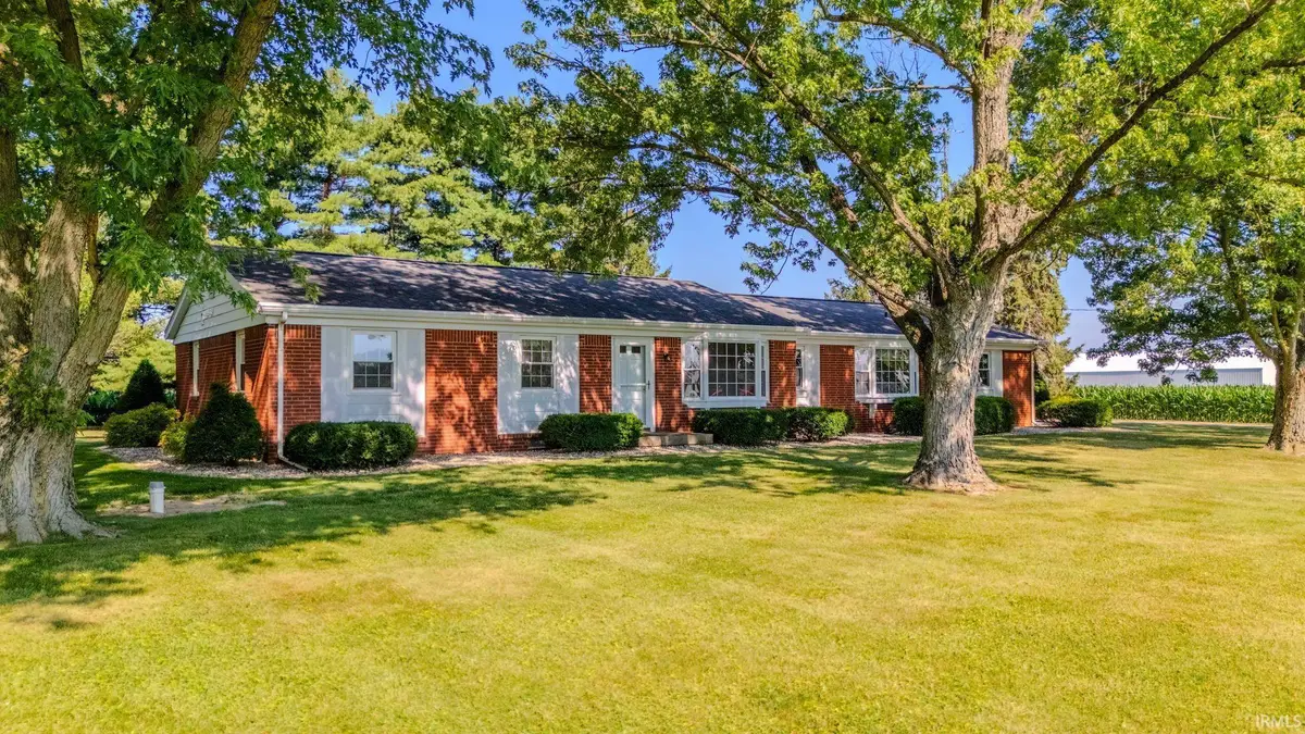 6658 S State Road 13, Wabash, IN 46992 - #1