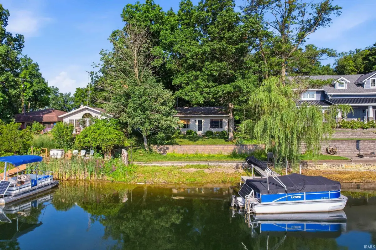 3403 SW Indian Trail Lake Road, Farmland, IN 47340 - #1