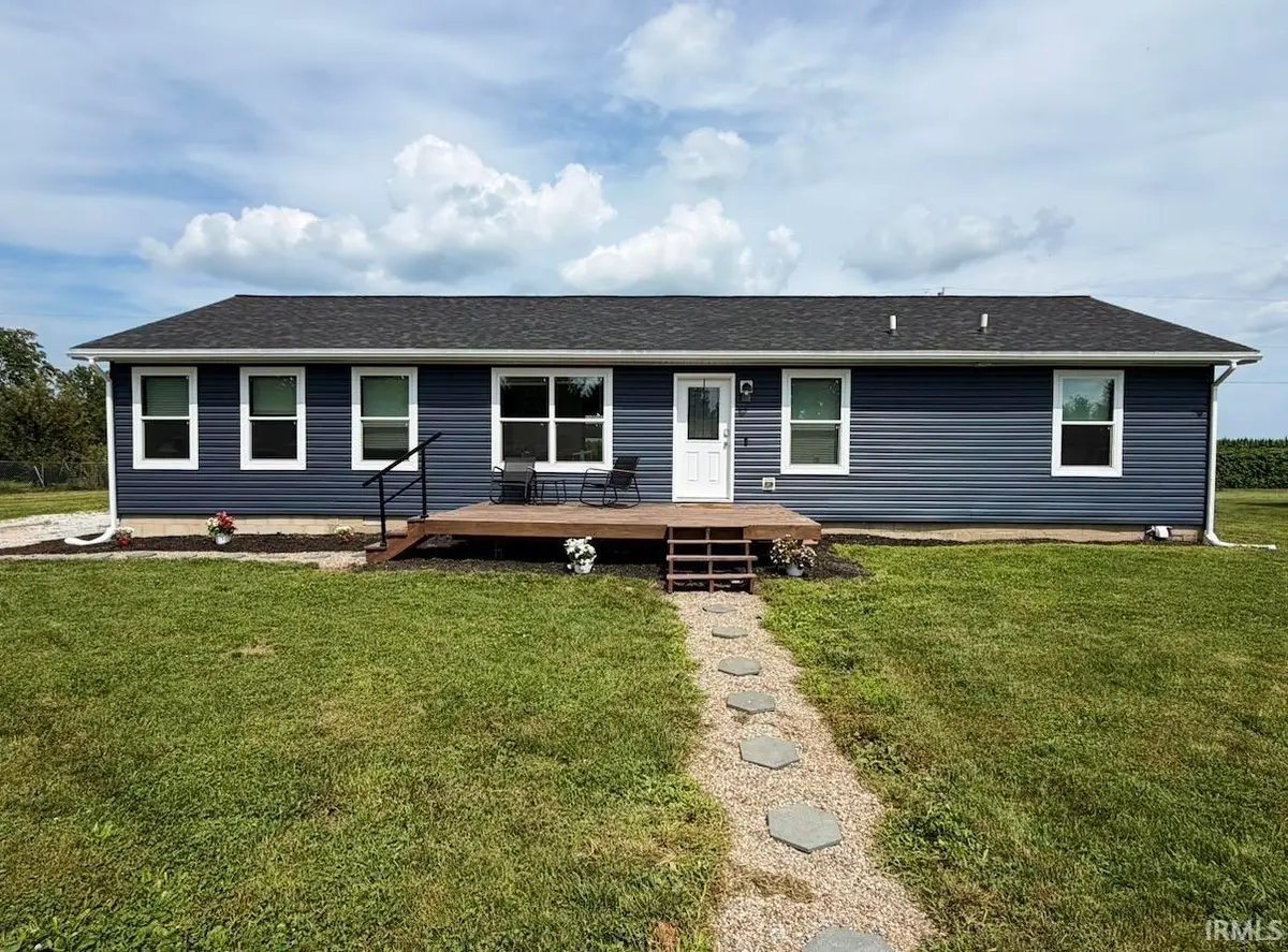 703 S Kerkhoff Avenue, Otterbein, IN 47970 - #1