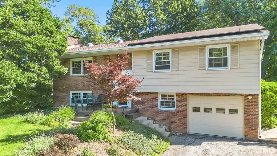 2213 S Sussex Drive, Bloomington, IN 47401 - #3