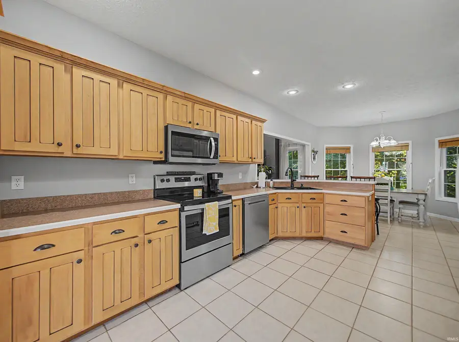 9000 Meghan Court, Evansville, IN 47712 - #2