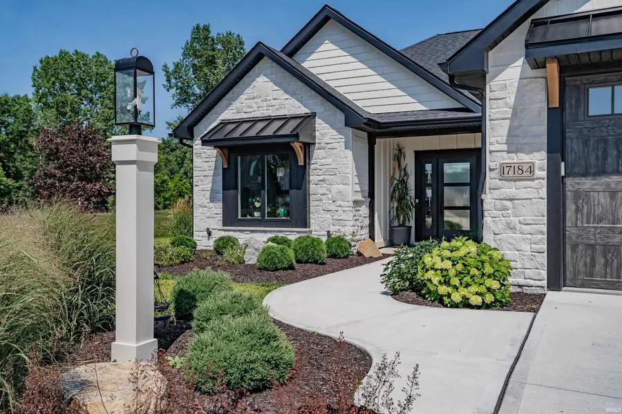 17184 Alabaster Cove, Huntertown, IN 46748 - #2