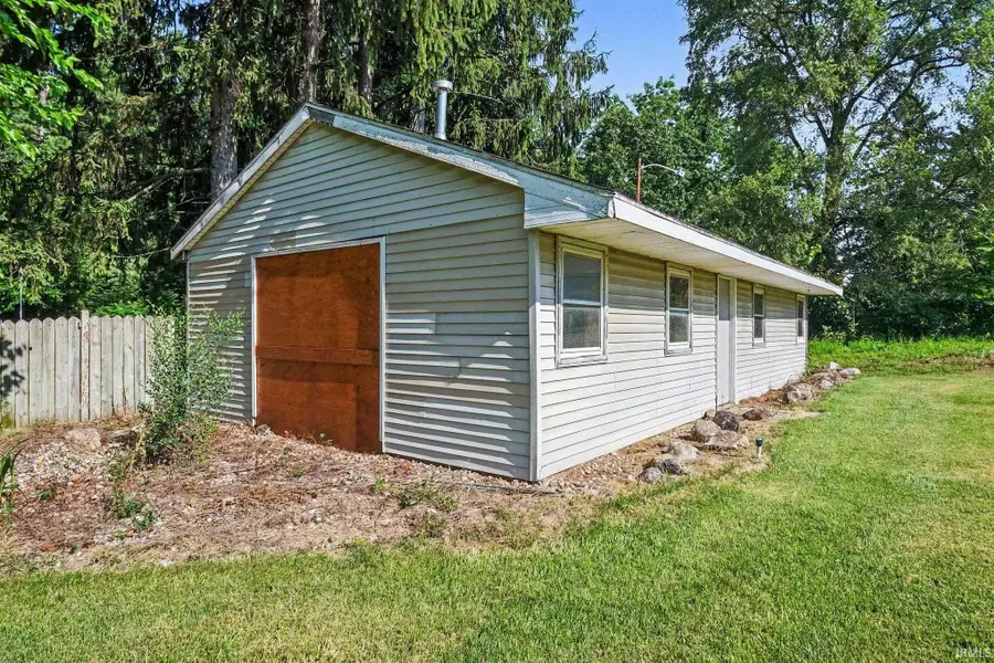 55207 Glenn Road, South Bend, IN 46628 - #3
