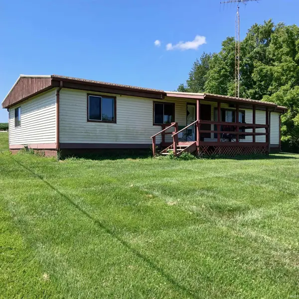7341 E 1400 N Road, Elnora, IN 47529