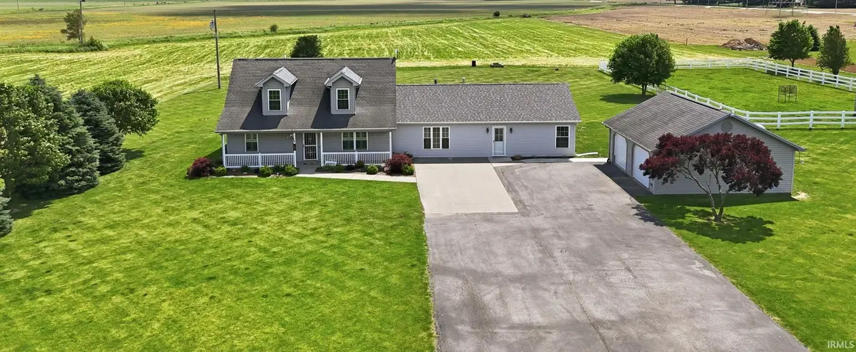 5611 S Doyle Road, New Haven, IN 46774 - #1