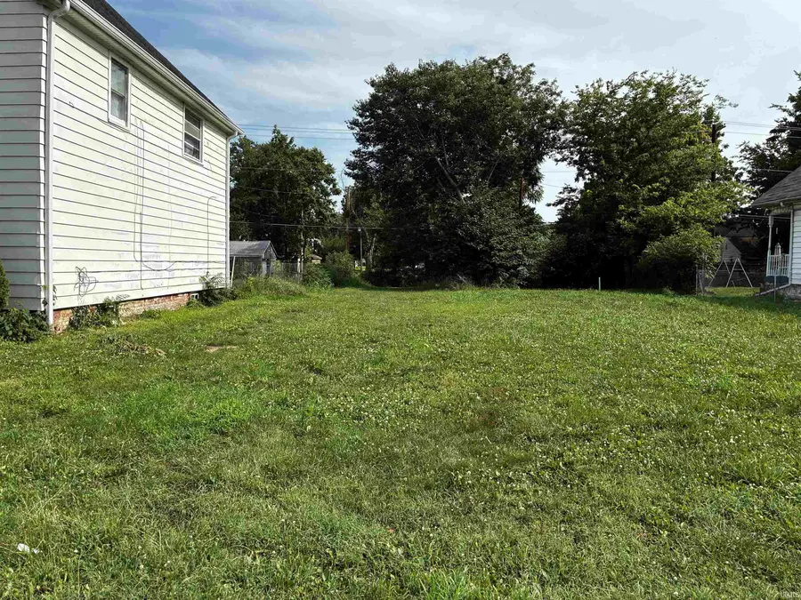 635 E Virginia Street, Evansville, IN 47711 - #3