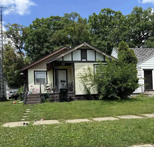 2917 Hartzer Street, South Bend, IN 46628