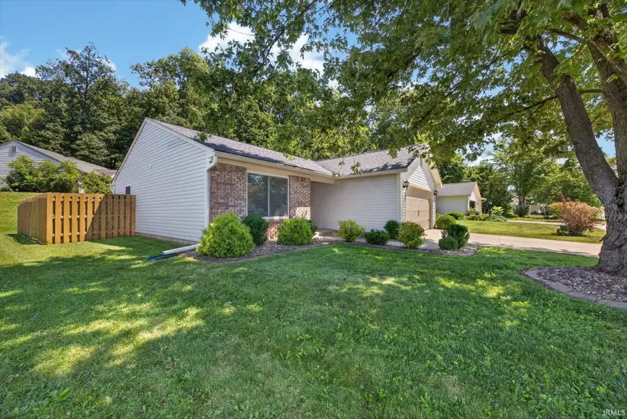 571 S Fieldstone Boulevard, Bloomington, IN 47403 - #3