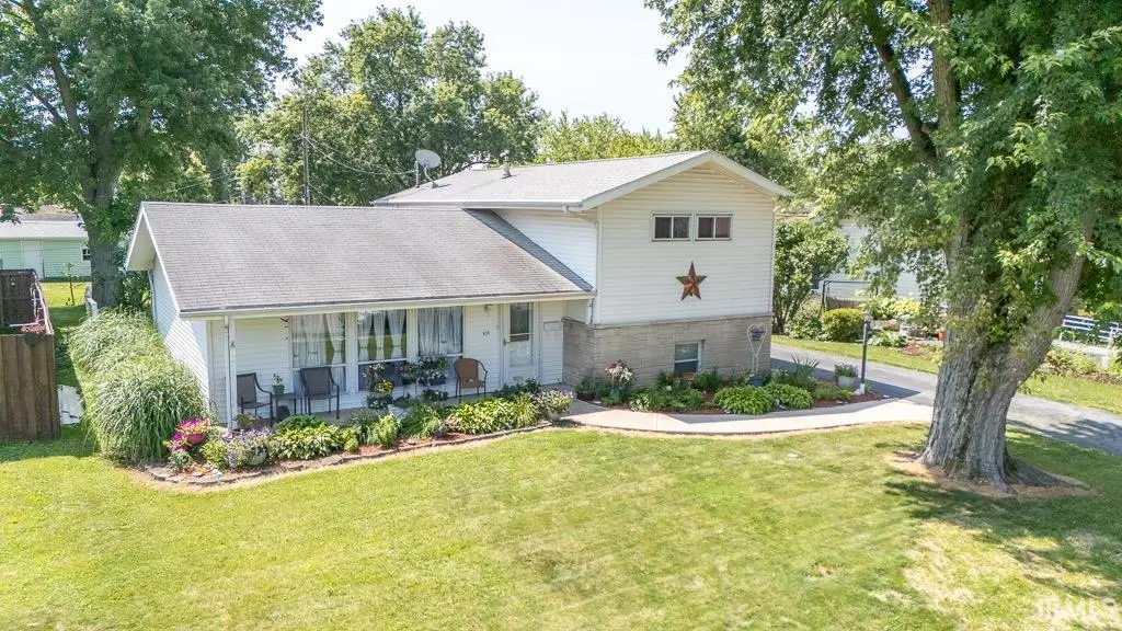 810 N Knight Circle, Marion, IN 46952 - #1