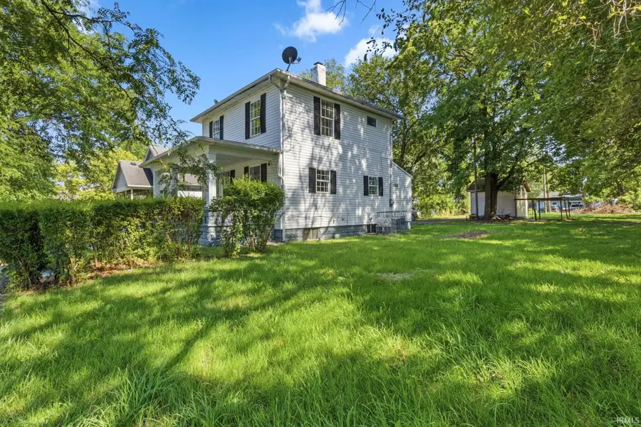 705 W Indiana Avenue, Elkhart, IN 46516 - #3