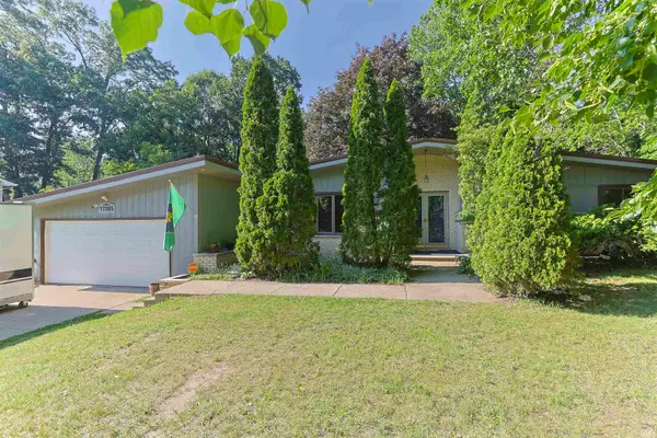 17305 Fergus Drive, South Bend, IN 46635