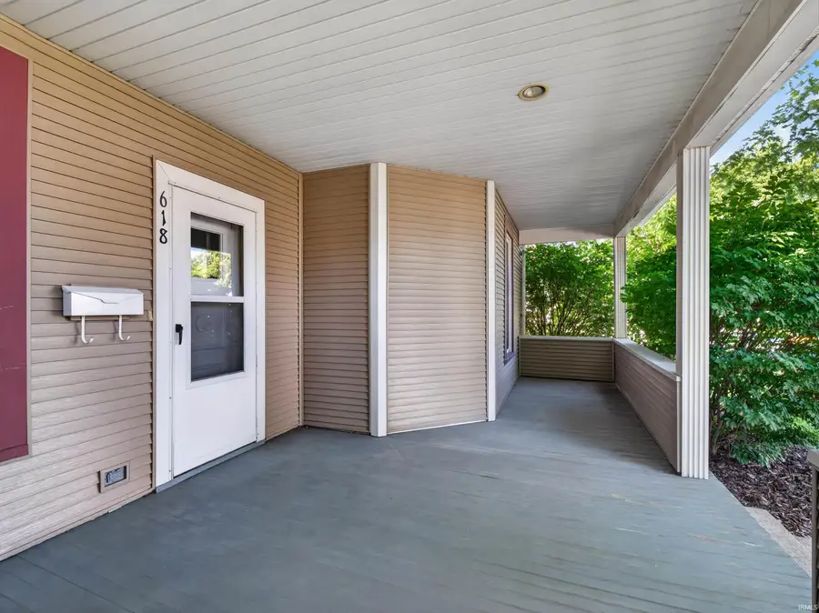 618 W Wiley Avenue, Bluffton, IN 46714 - #2