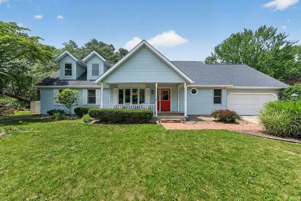 55757 Whispering Woods Lane, Osceola, IN 46561