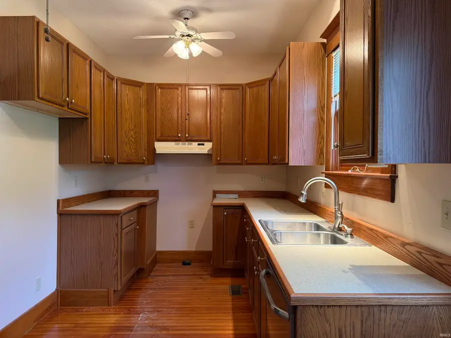1916 I Street, Bedford, IN 47421 - #2