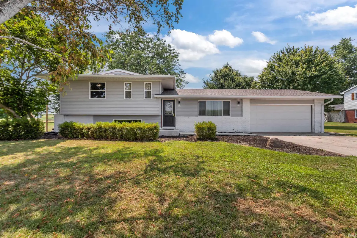 5539 W 700 North, Sharpsville, IN 46068 - #1