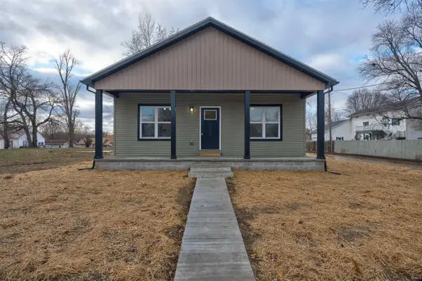 227 N Lincoln Street, Oakland City, IN 47660