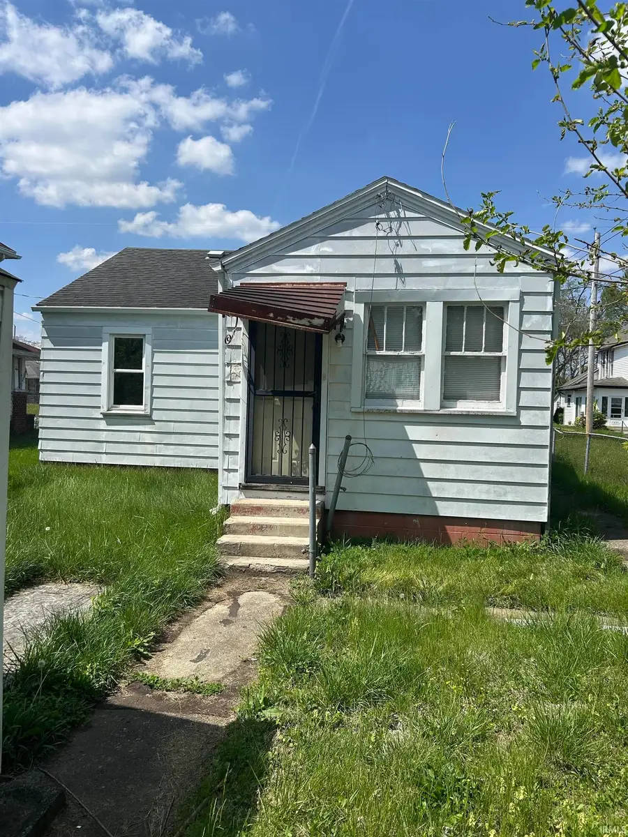1304 S Hackley Street, Muncie, IN 47302 - #3
