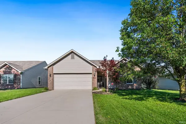 1912 Black Bear Drive, Fort Wayne, IN 46808