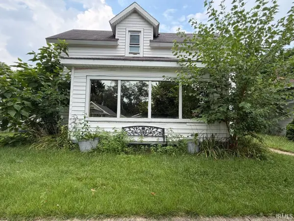 820 S 35th Street, South Bend, IN 46615