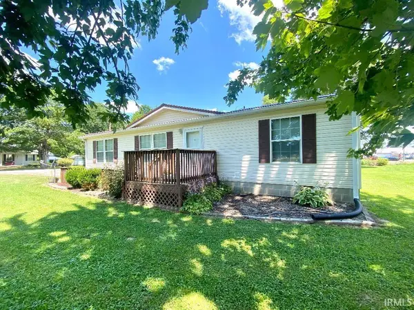 479 N Chestnut Street, Switz City, IN 47465