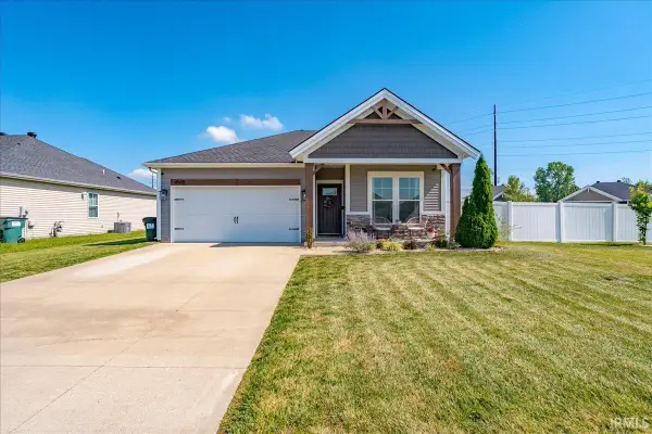 4565 Brentford Drive, Newburgh, IN 47630
