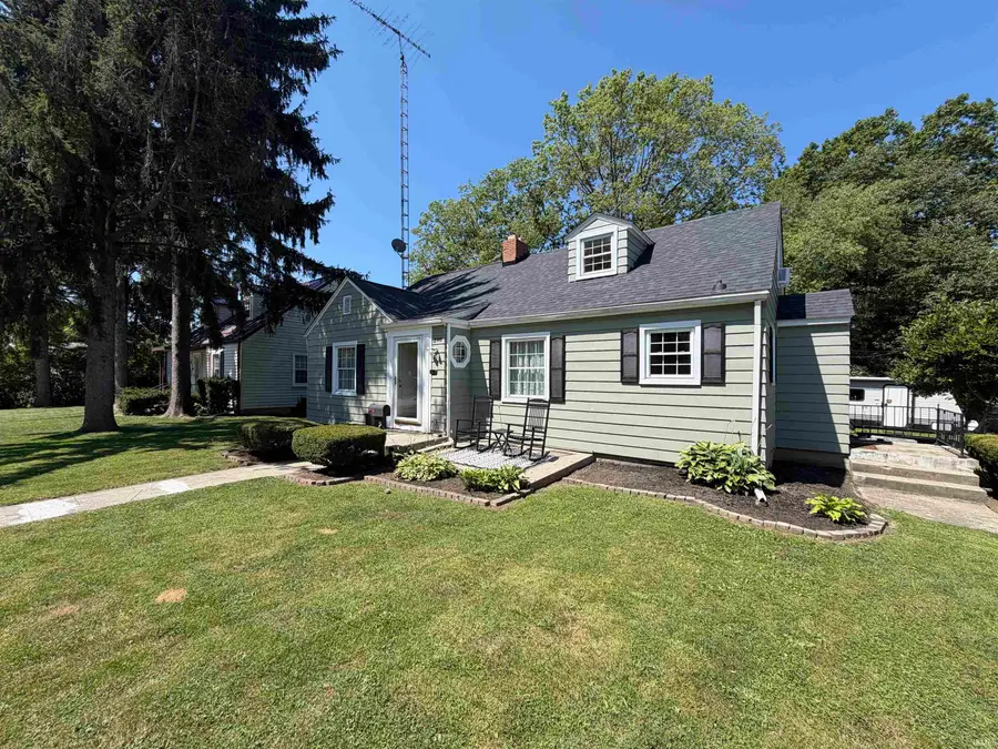 398 N Plum Street, Hagerstown, IN 47346 - #2