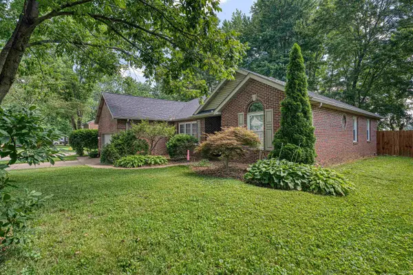 4422 Summercreek Lane, Newburgh, IN 47630